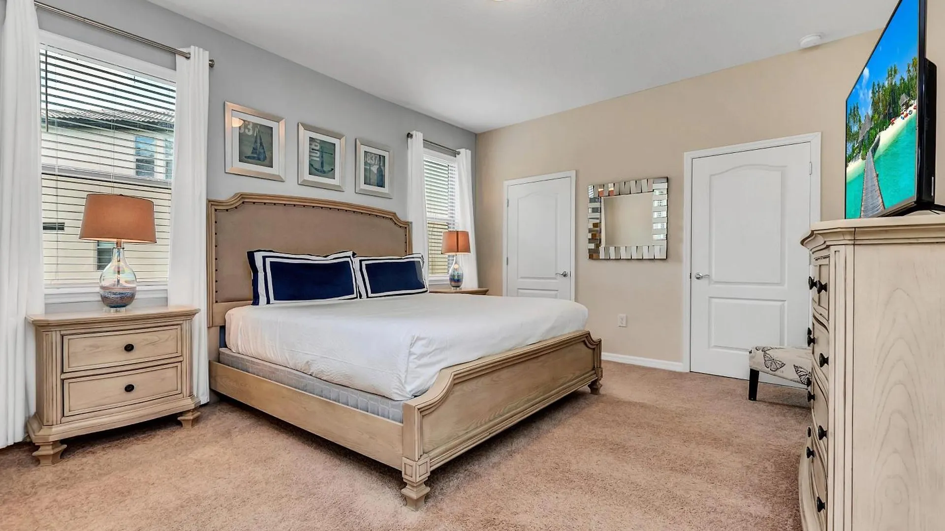 Windsor At Westside 259 By