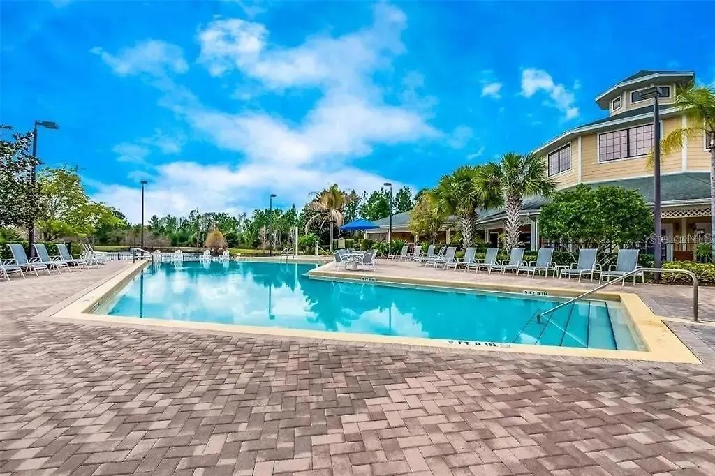 3 Bed - Private Oasis - Completley Immaculate Appartamento *
