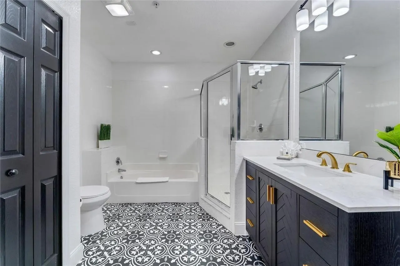 3 Bed - Private Oasis - Completley Immaculate *