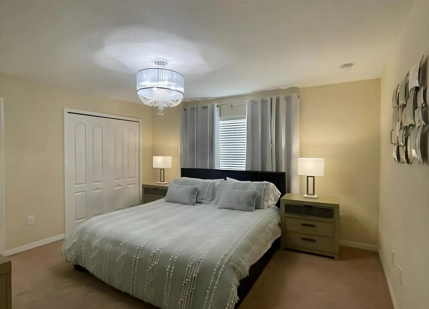 Amazing 4 Bedroom 3 Bath At Paradise Palm * Four Corners