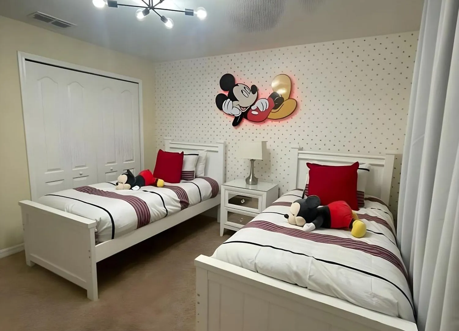 Amazing 4 Bedroom 3 Bath At Paradise Palm Prázdninový dům *