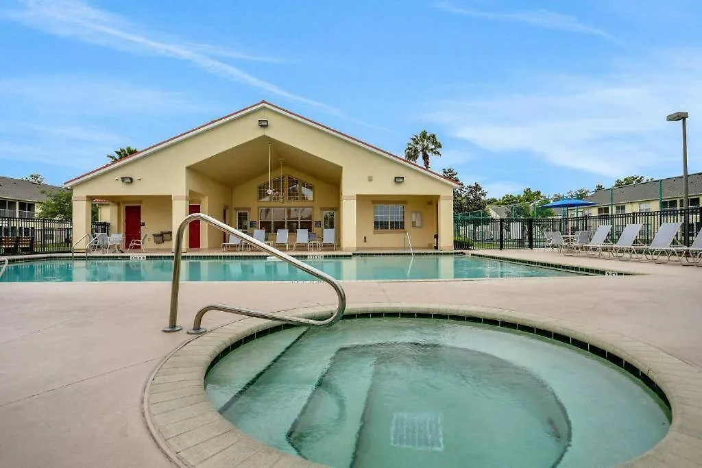 Cozy Near With 3 Bedrooms Kissimmee