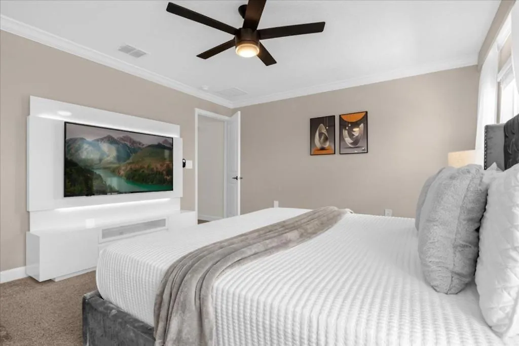 4 Bedrooms- 3 Bathrooms- Storey 2621 Ss