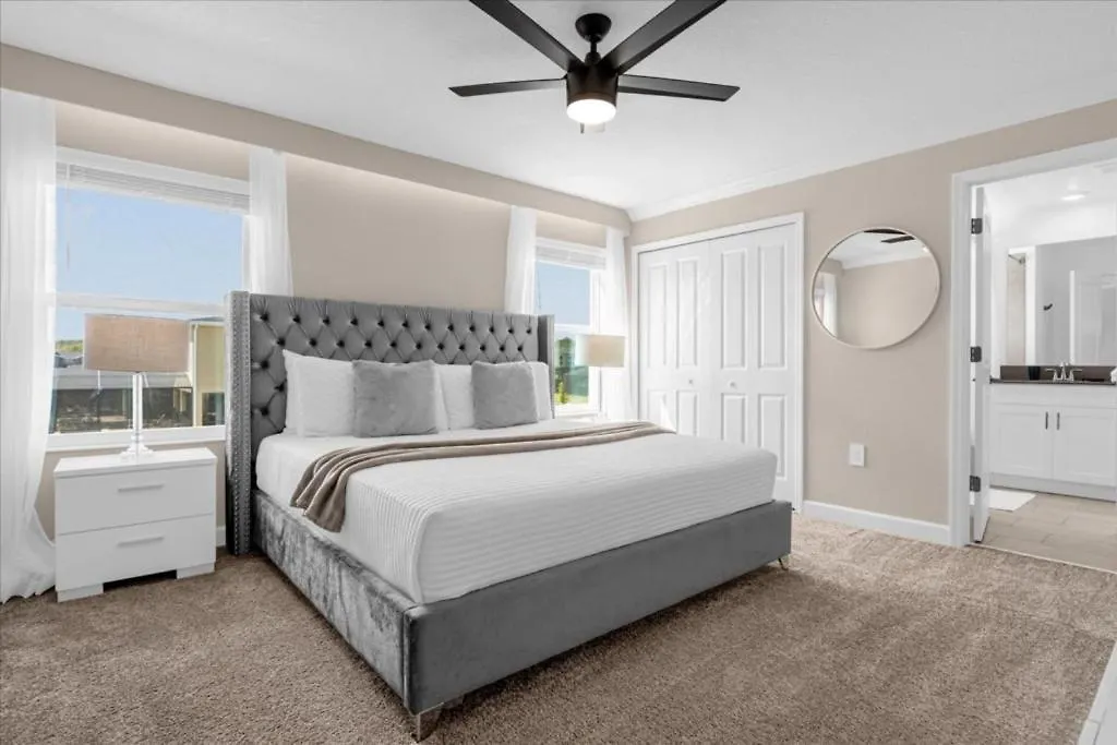 4 Bedrooms- 3 Bathrooms- Storey 2621 Ss
