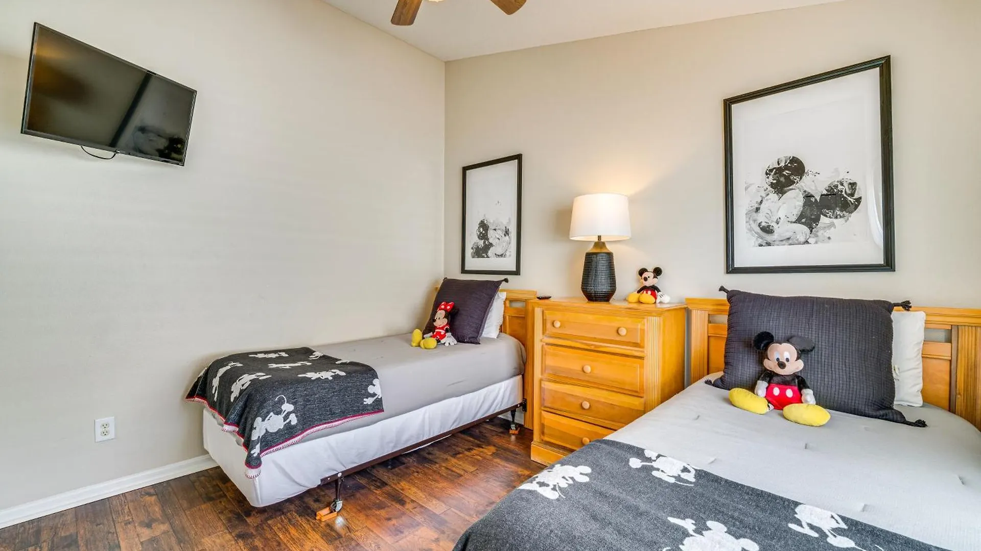 Holiday home Family-friendly House With Private Pool!
