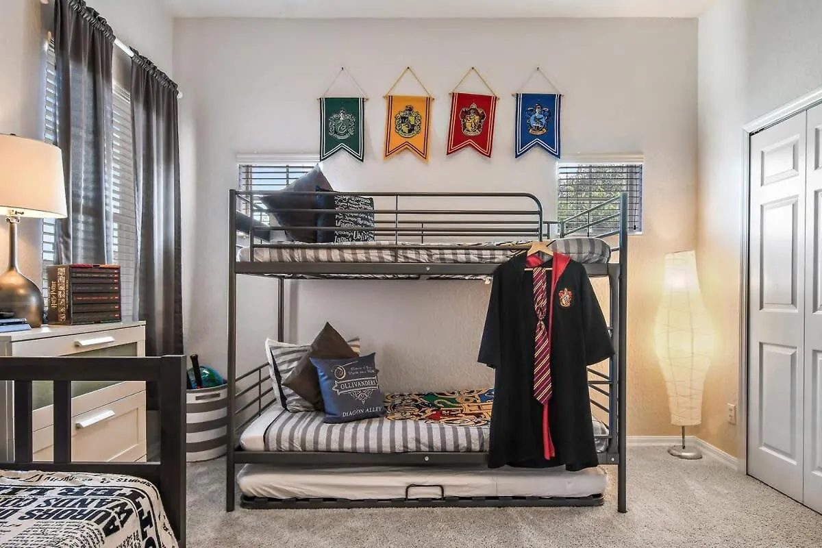 בית נופש Bahama Bay Superb Modern Harry Potter
