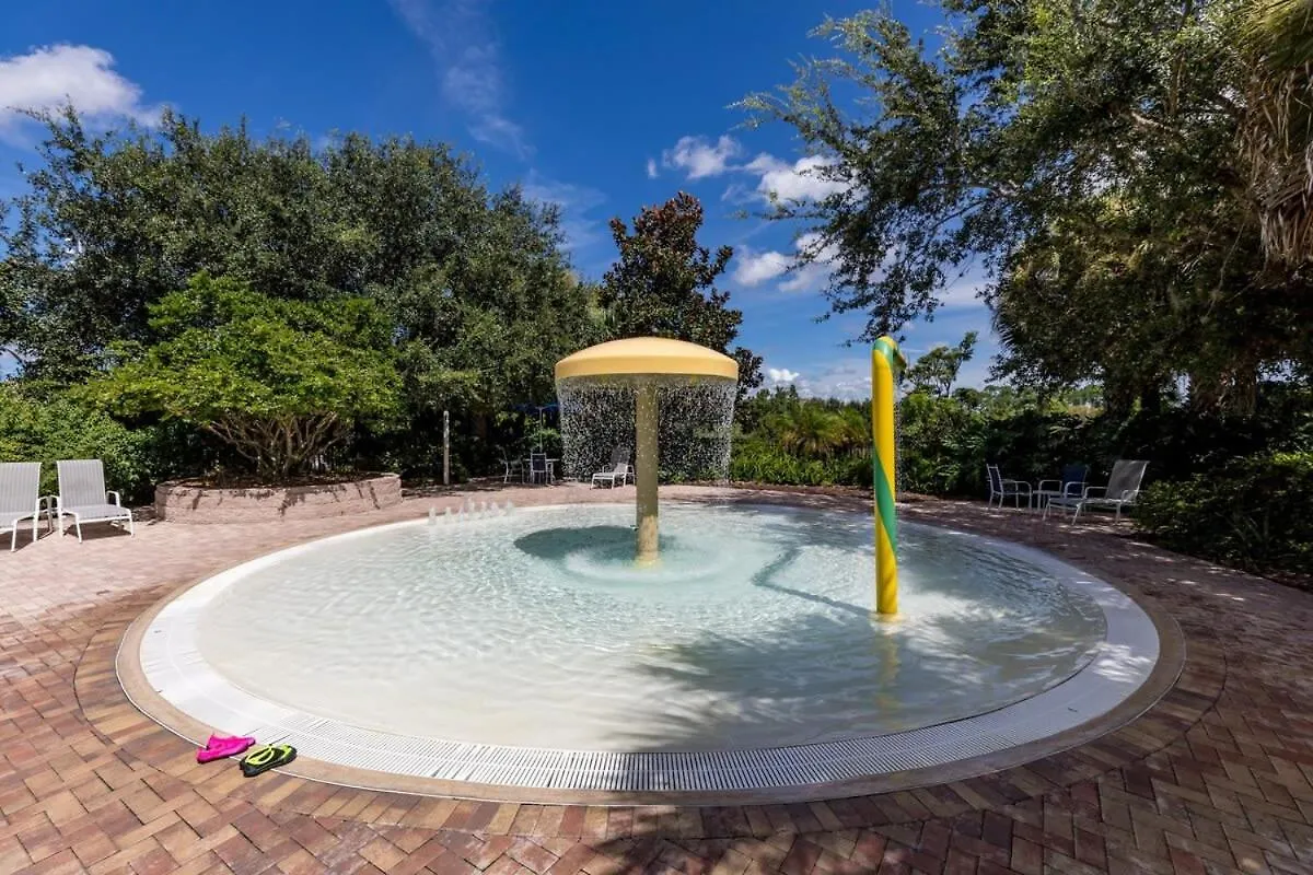 Third Floor Unit In Bahama Bay *