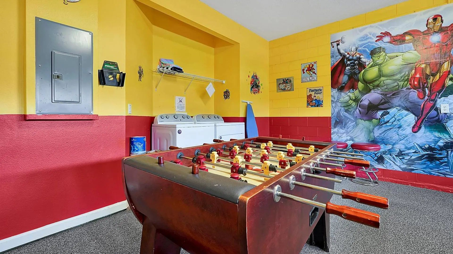 Tropical Escape: Pool,spa & Themed Game Hébergement de vacances
