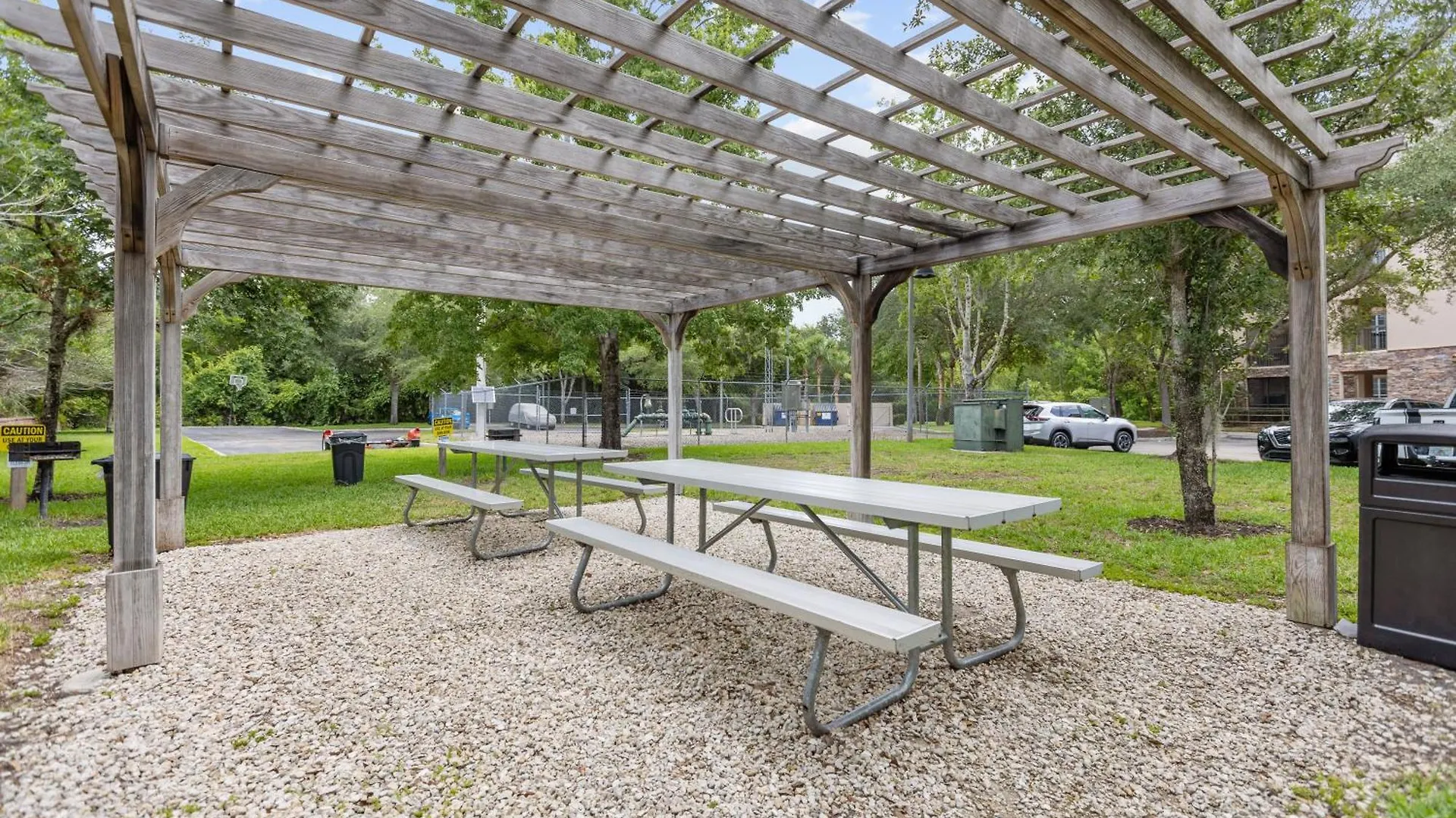 Near W/ Pool-3br/2ba-spacious & Cozy * Davenport