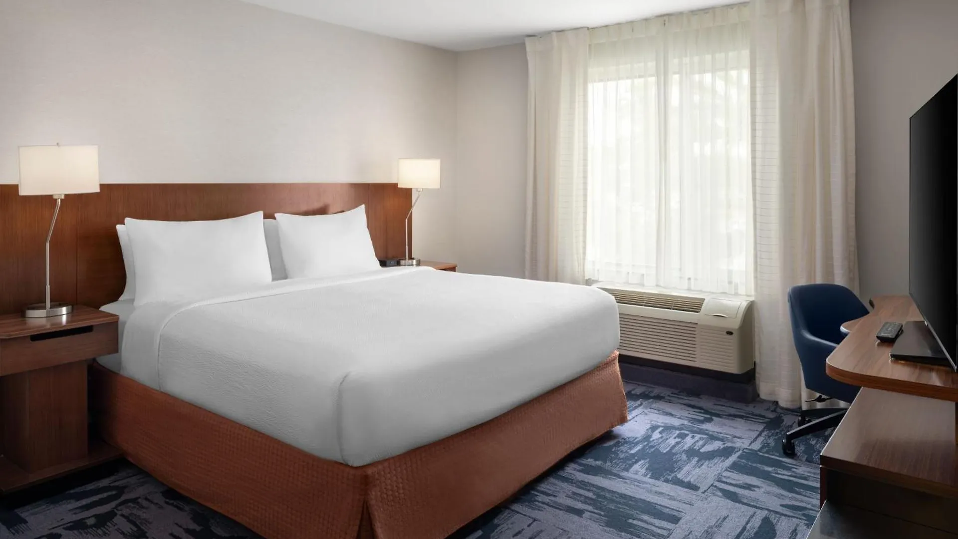 Fairfield & By Marriott Orlando Kissimmee/celebration