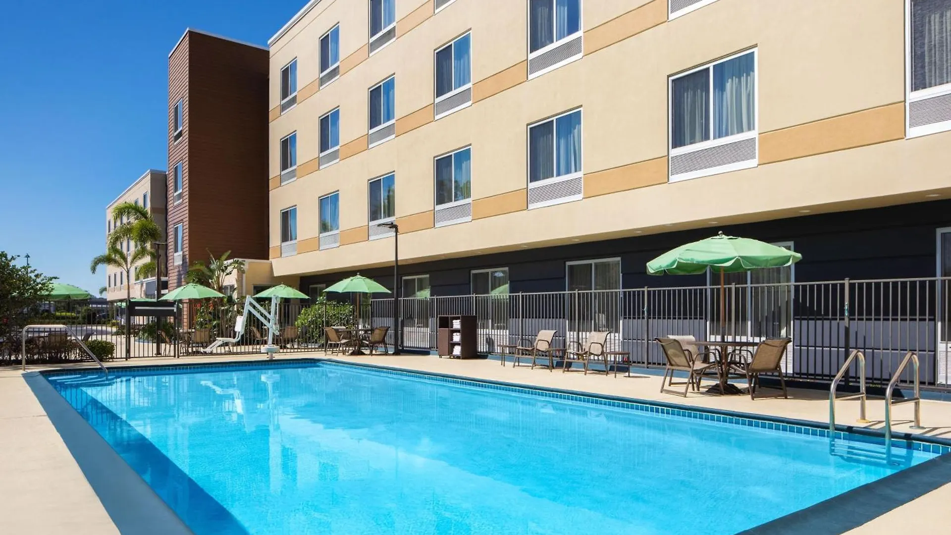 Fairfield & By Marriott Orlando Kissimmee/celebration Hotel Celebration