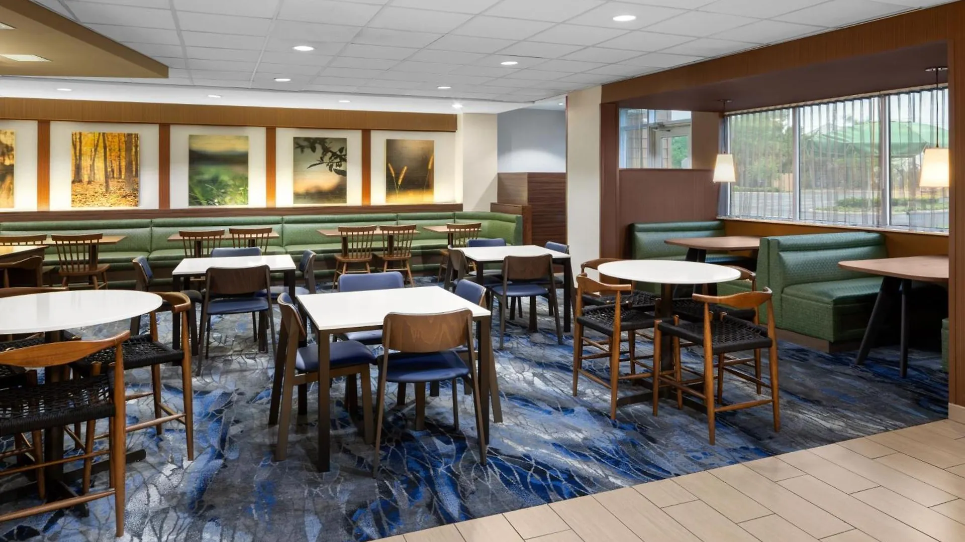 Fairfield & By Marriott Orlando Kissimmee/celebration