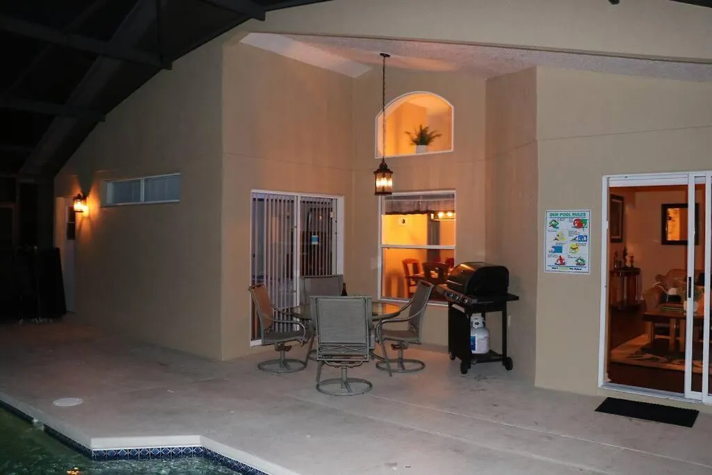 Magical Retreat Private Pool, Lakeview & Game * Kissimmee