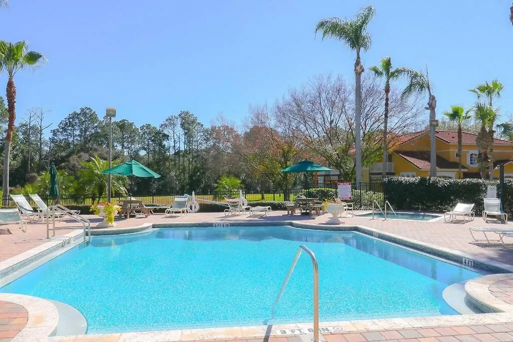 Magical Retreat Private Pool, Lakeview & Game Kissimmee