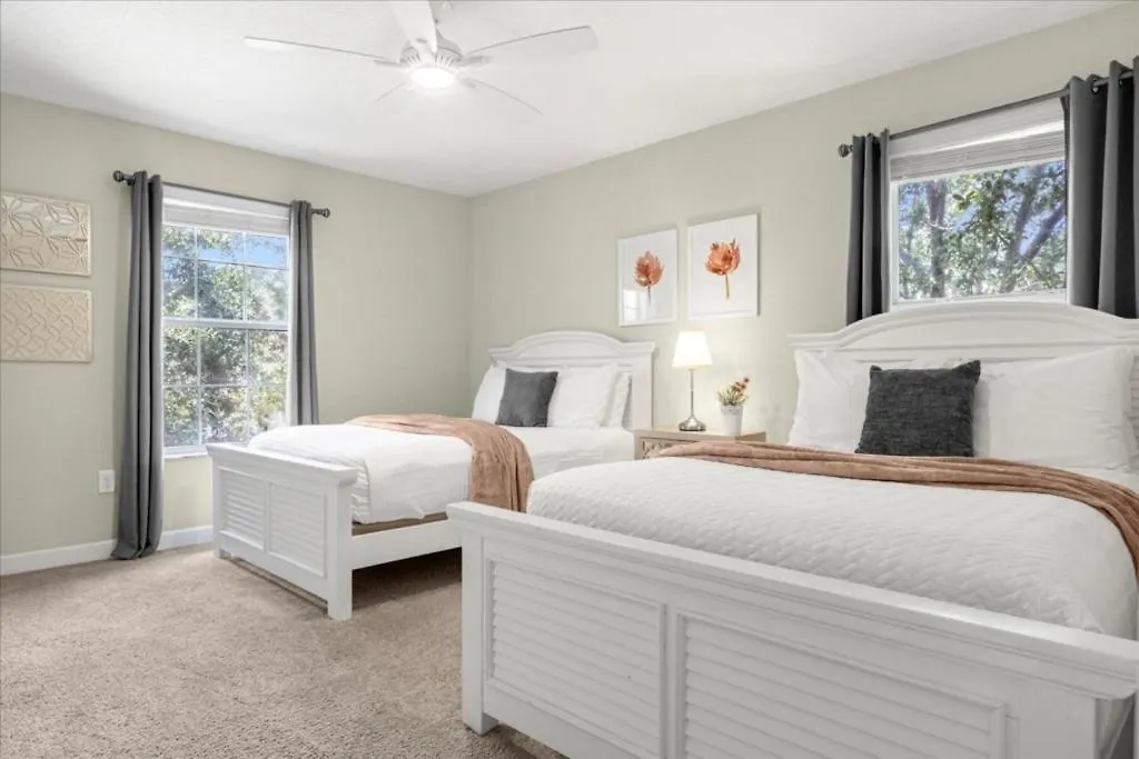 5 Bedrooms- 5 Bathrooms- Paradise Palms 2989bp