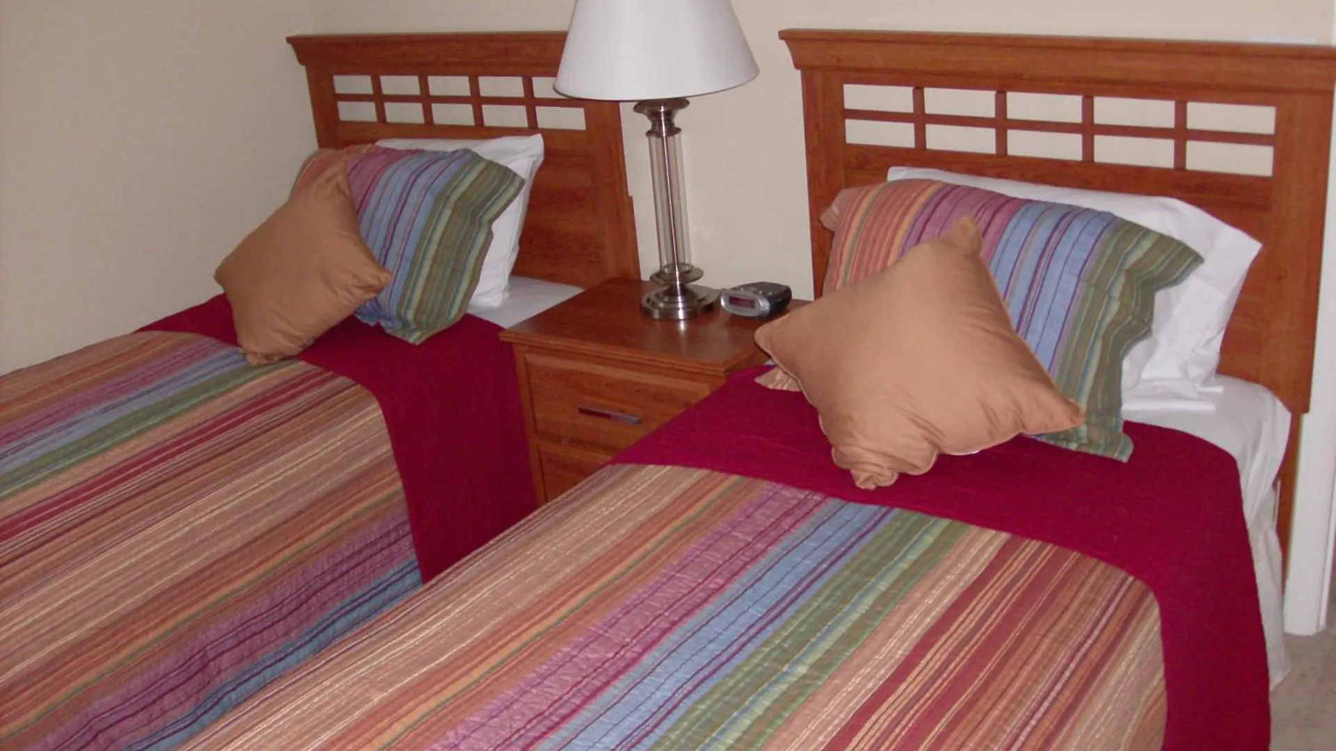 Spend Day In And Return To Your 5 Bedroom House To Relax Kissimmee