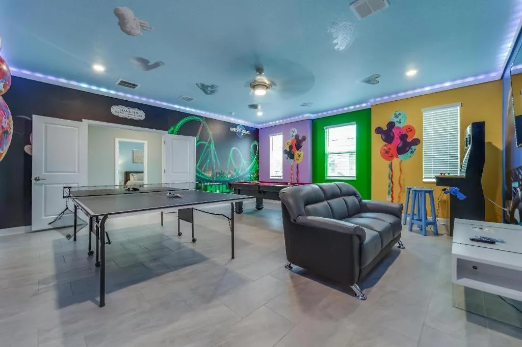 Lantställe 9 Bedroom Family Friendly Retreat - Private Pool Kissimmee