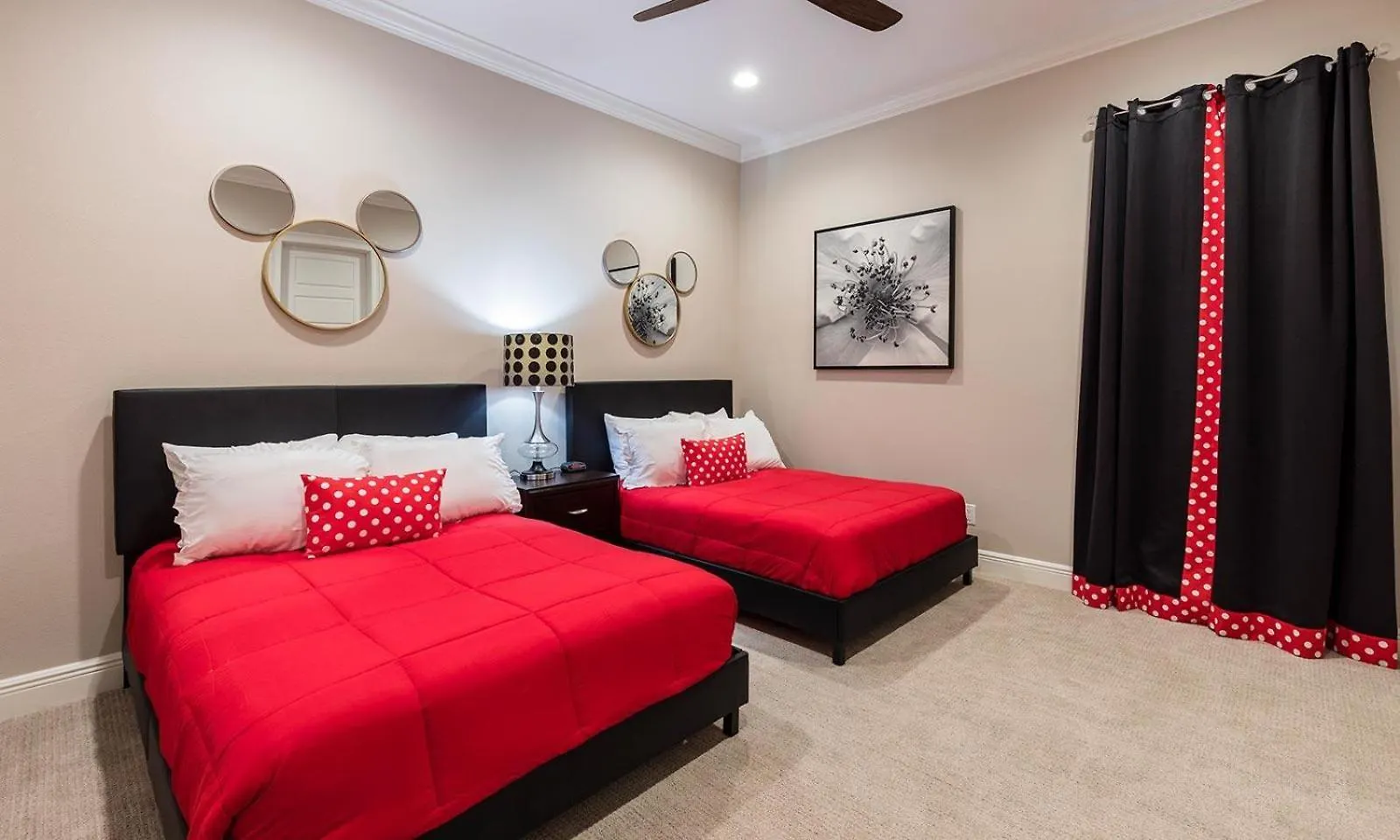 Holiday home Upscale 8 Bdrm With Theater At Reunion