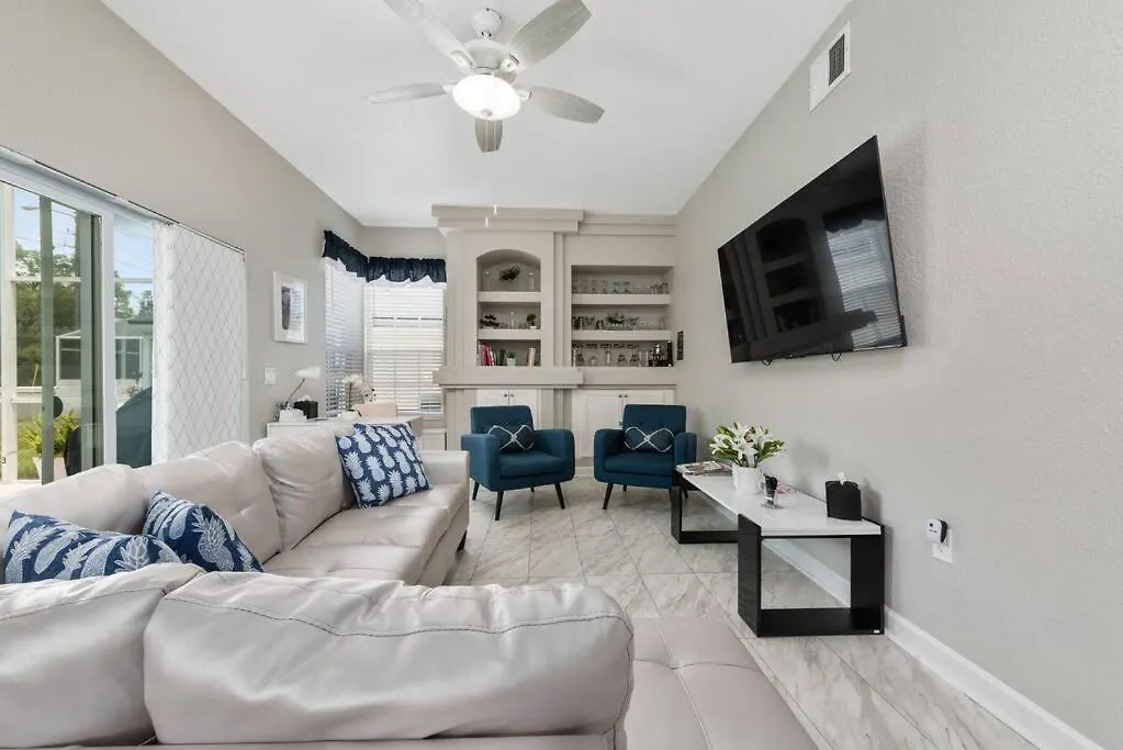 Beautiful Near Disney, Heated Pool, Bbq, 4 Bedrooms Hébergement de vacances *