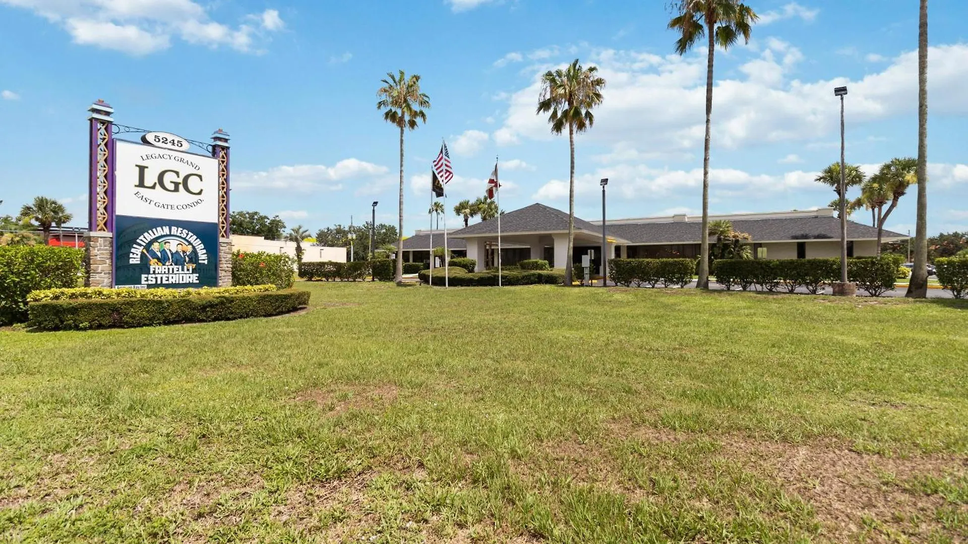 1-1 Condo-hotel With Double Bed And Community Pool Miles From Disney!