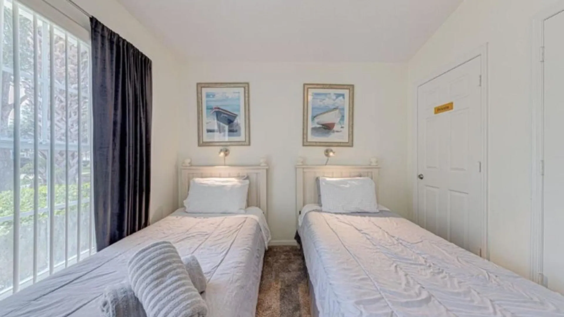 3 Bedroom Budget With Private Pool *
