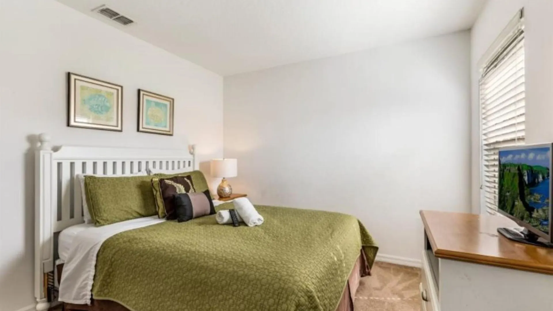 3 Bedroom Budget With Private Pool * Kissimmee