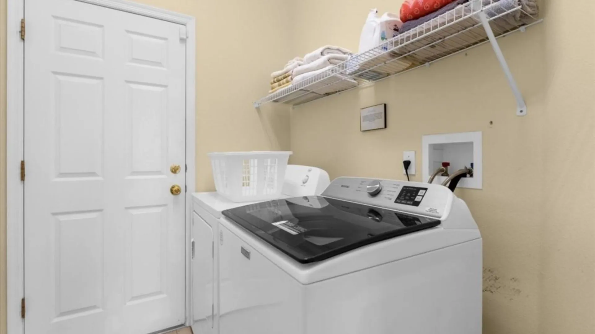 3 Bedroom Budget With Private Pool