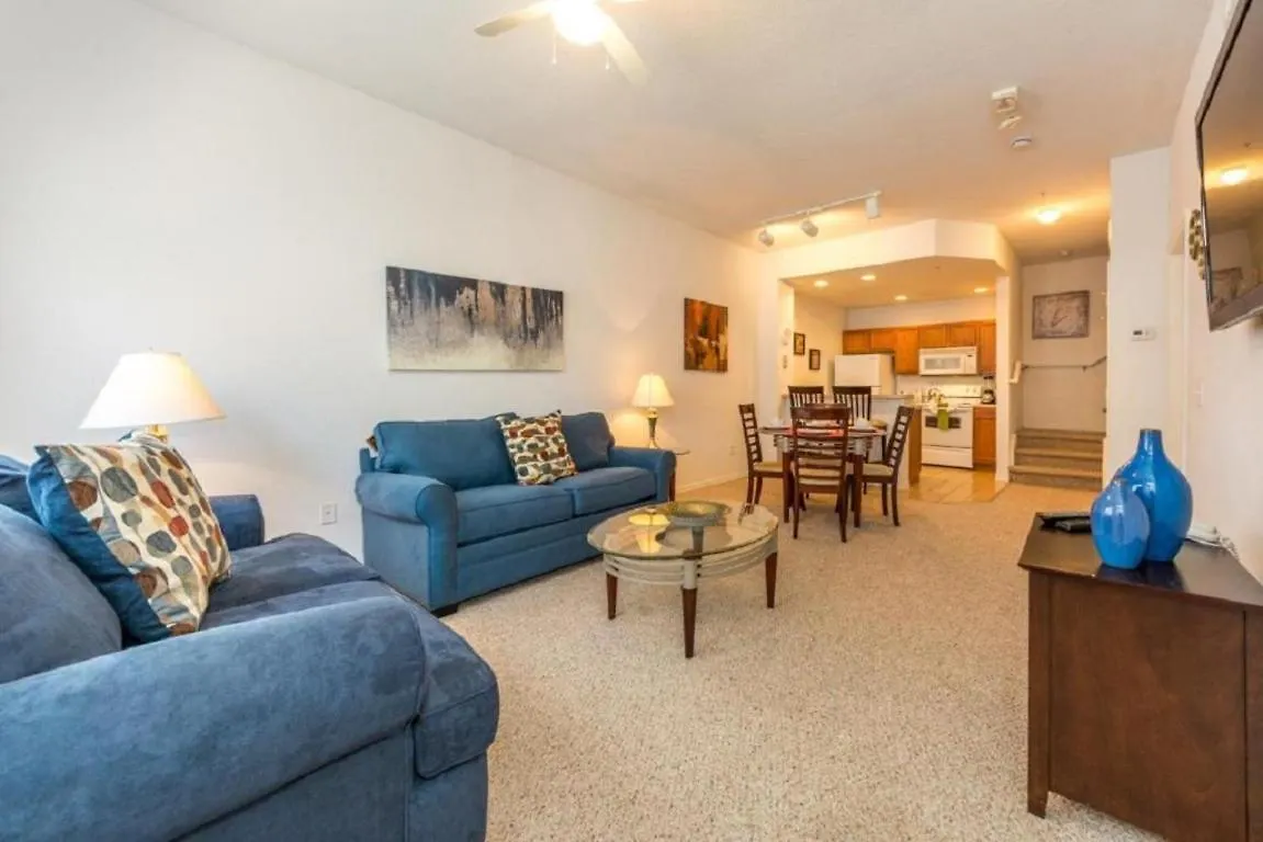 Willa 3 Bedroom Budget With Private Pool Kissimmee