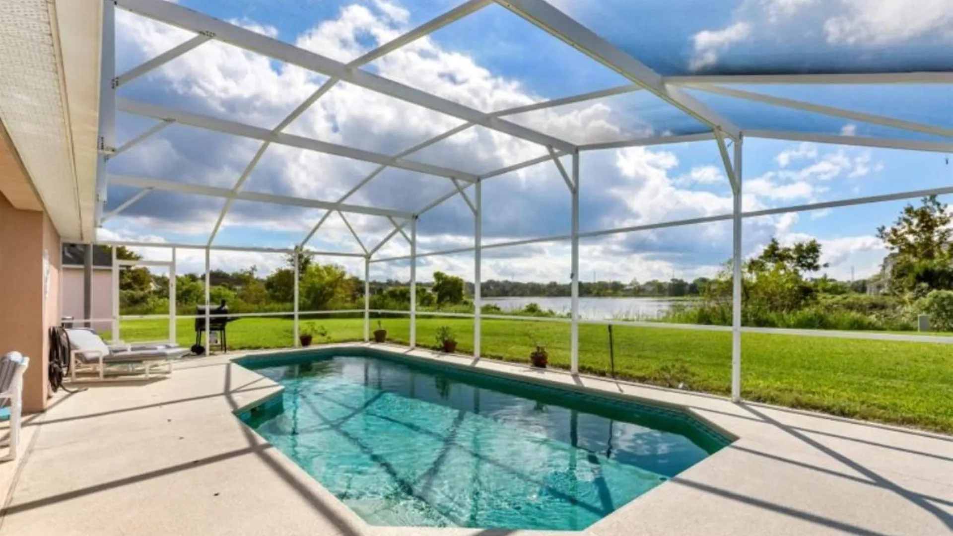 3 Bedroom Budget With Private Pool Kissimmee