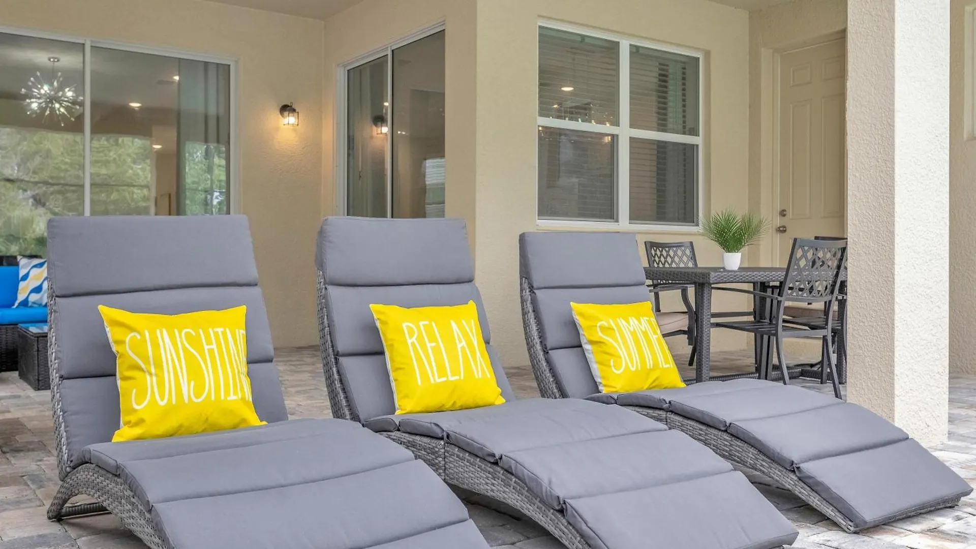 Upstay - Solara Retreat W Pool And Hot Tub Holiday home *