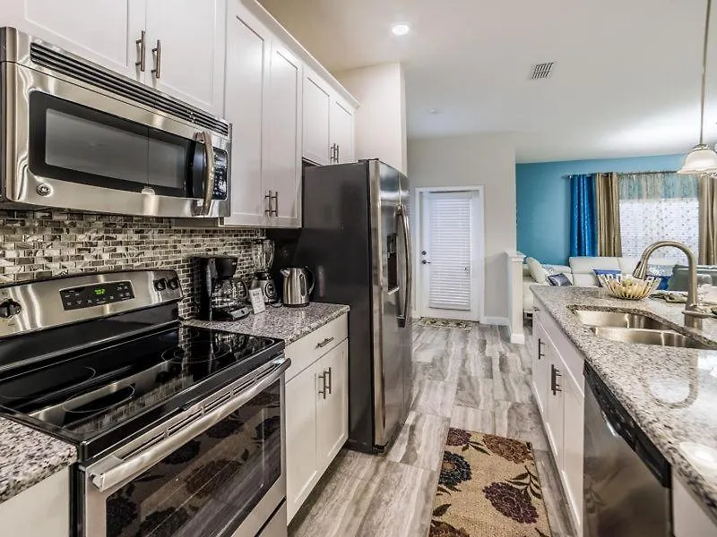 5 Bedroom- 4 Bathroom- Storey By Mvh 3131 Pp * Kissimmee