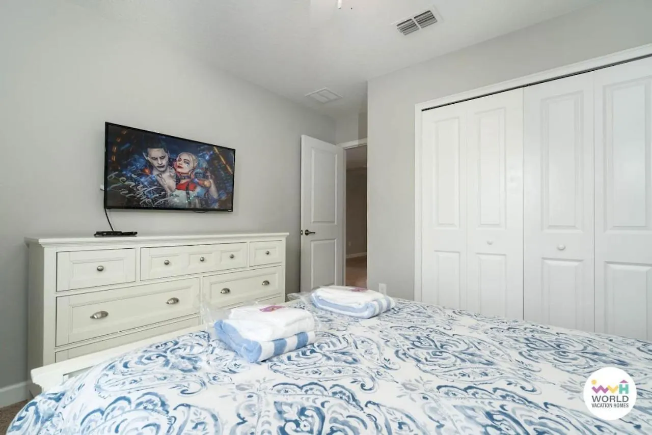 6 Bedroom 5 Bathroom Storey 4770kc Kissimmee