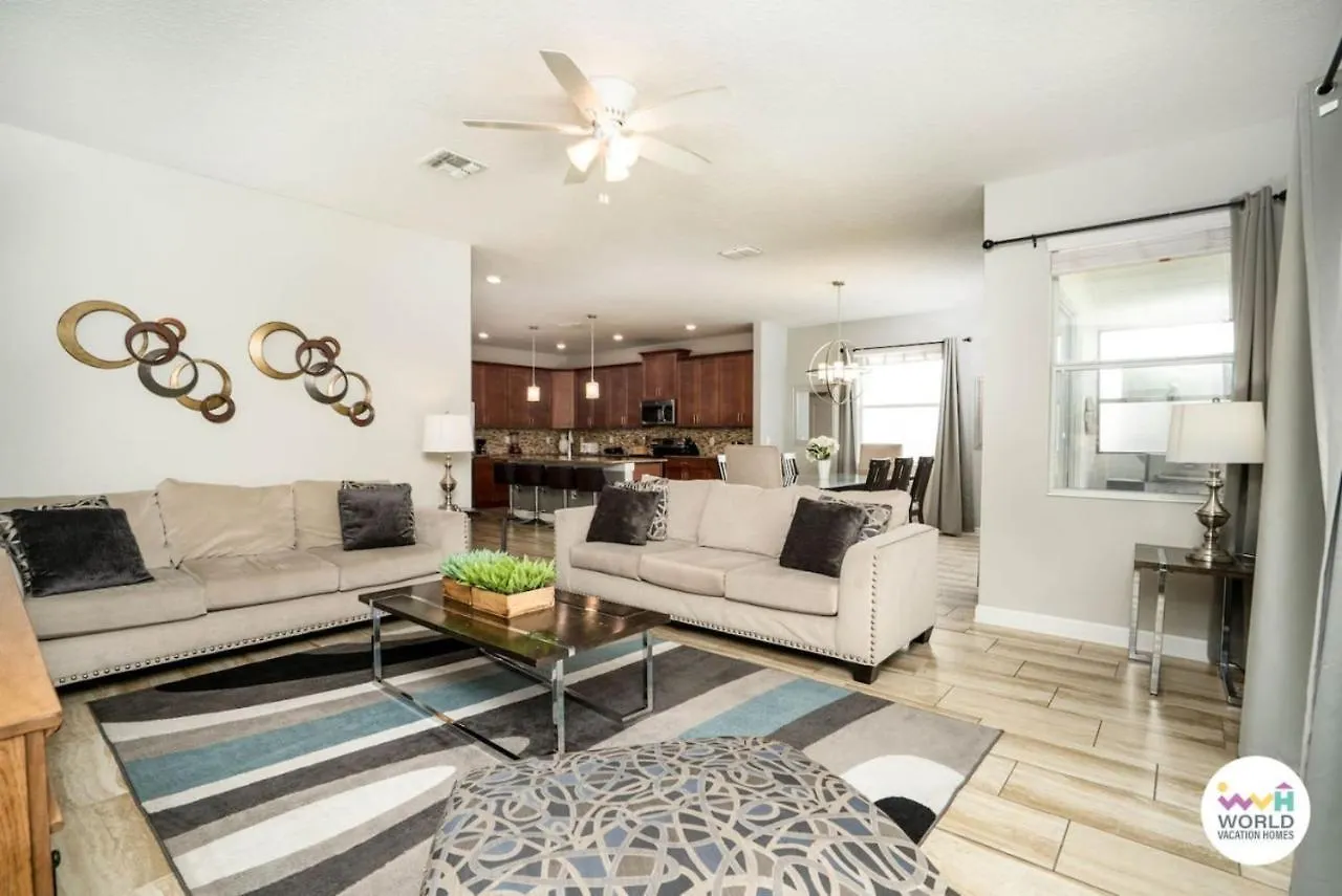 6 Bedroom 5 Bathroom Storey 4770kc * Kissimmee