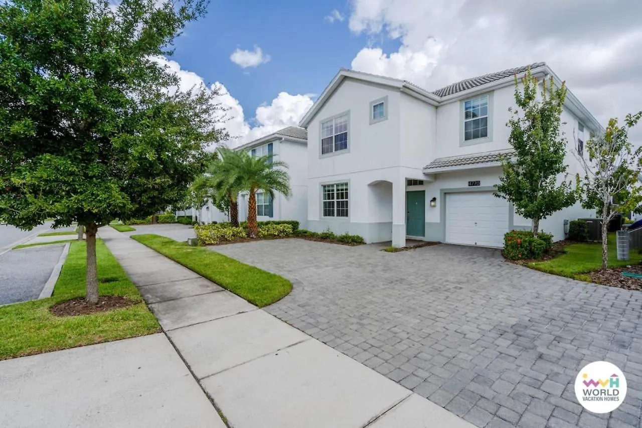Semesterbostad 6 Bedroom 5 Bathroom Storey 4770kc