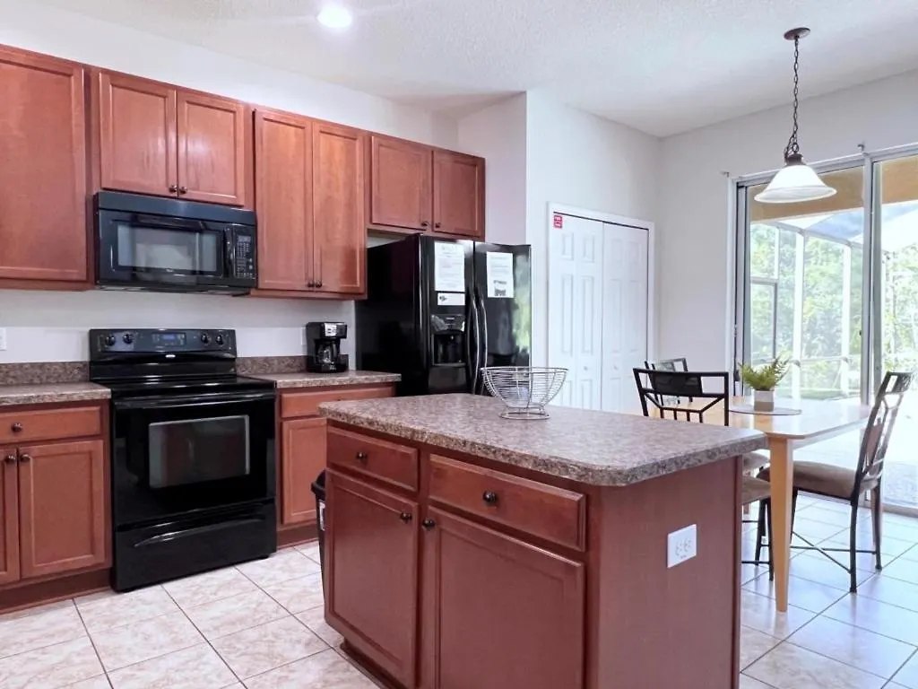 Luxurious 6bd Pool Haven Refreshing And Chic-4464n Holiday home Kissimmee