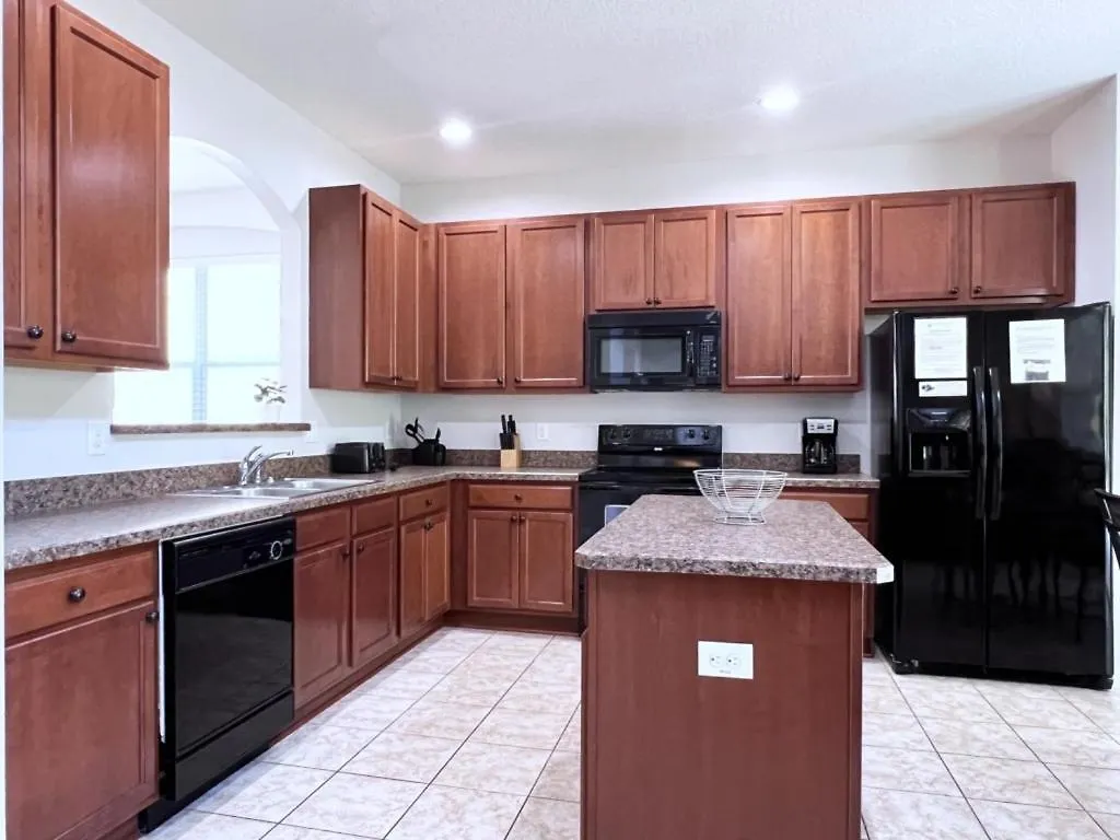 Luxurious 6bd Pool Haven Refreshing And Chic-4464n Kissimmee