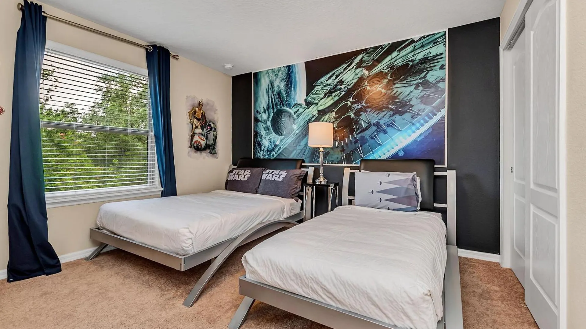 Villa Windsor At Westside 259 By