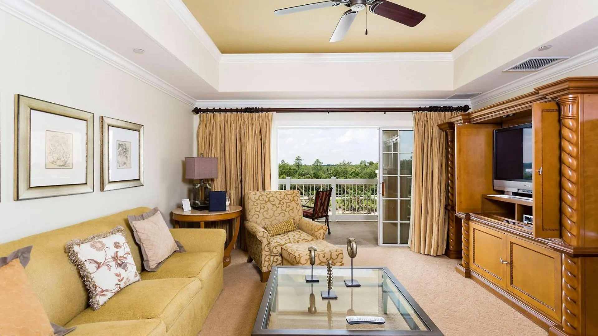 Great 3 Bedroom Vacation With Balcony At Reunion Re1356 *