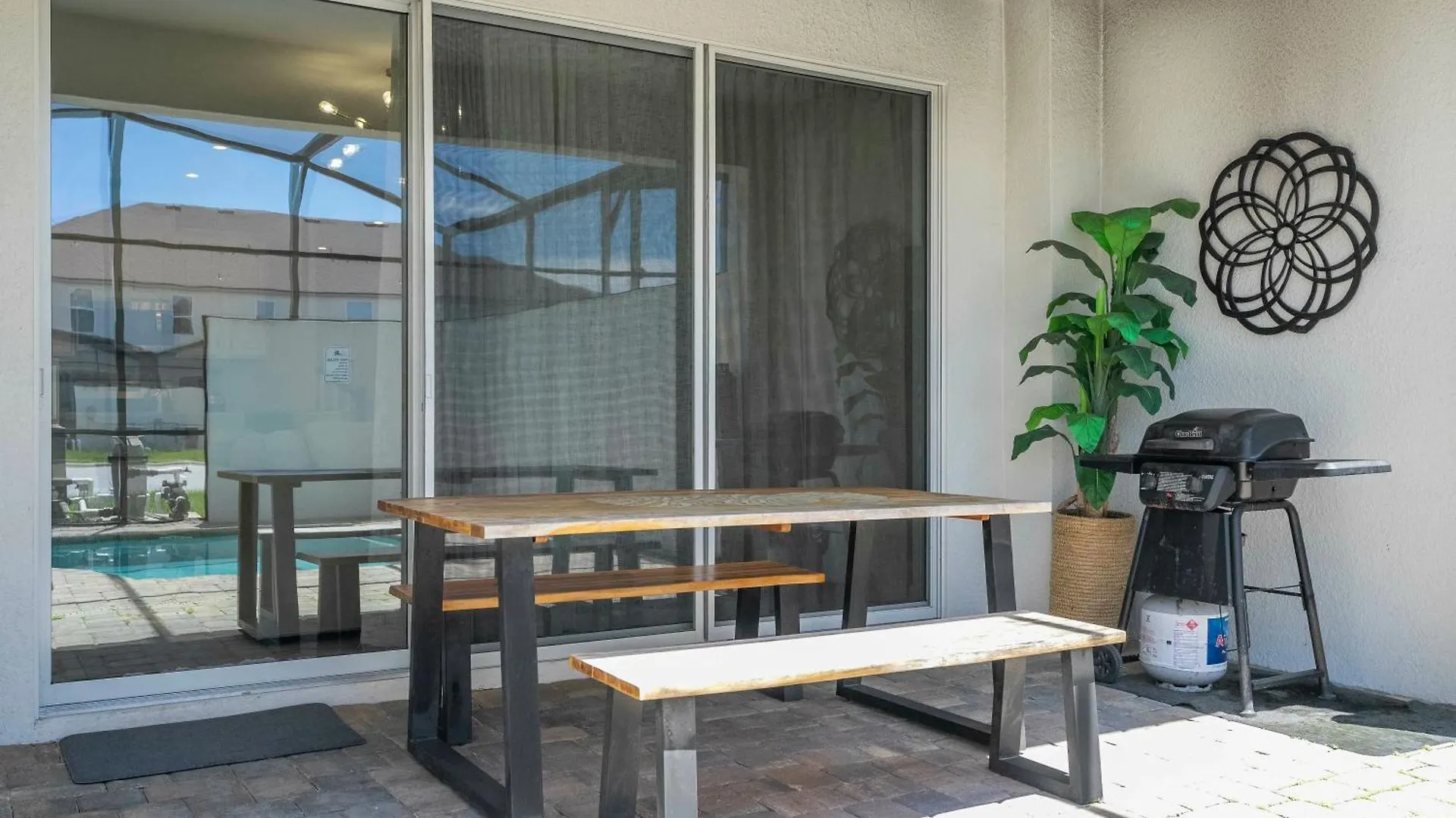 Semesterbostad Stunning 5 Bedrom At Solara *