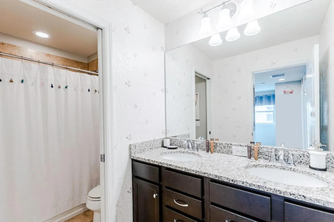 5 Bedroom 4.5 Bathroom Windsor At Westside 8883