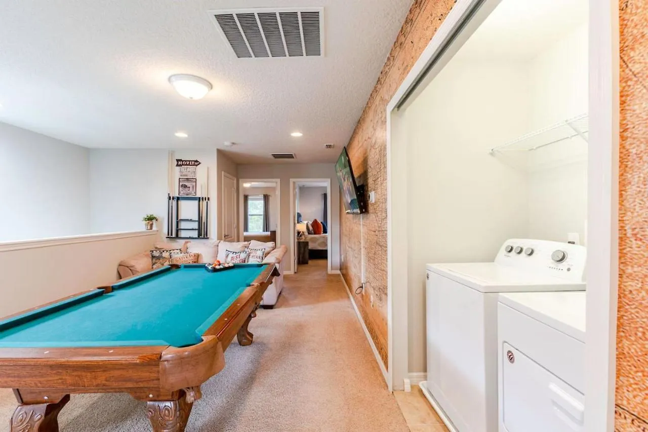 5 Bedroom 4.5 Bathroom Windsor At Westside 8883 *