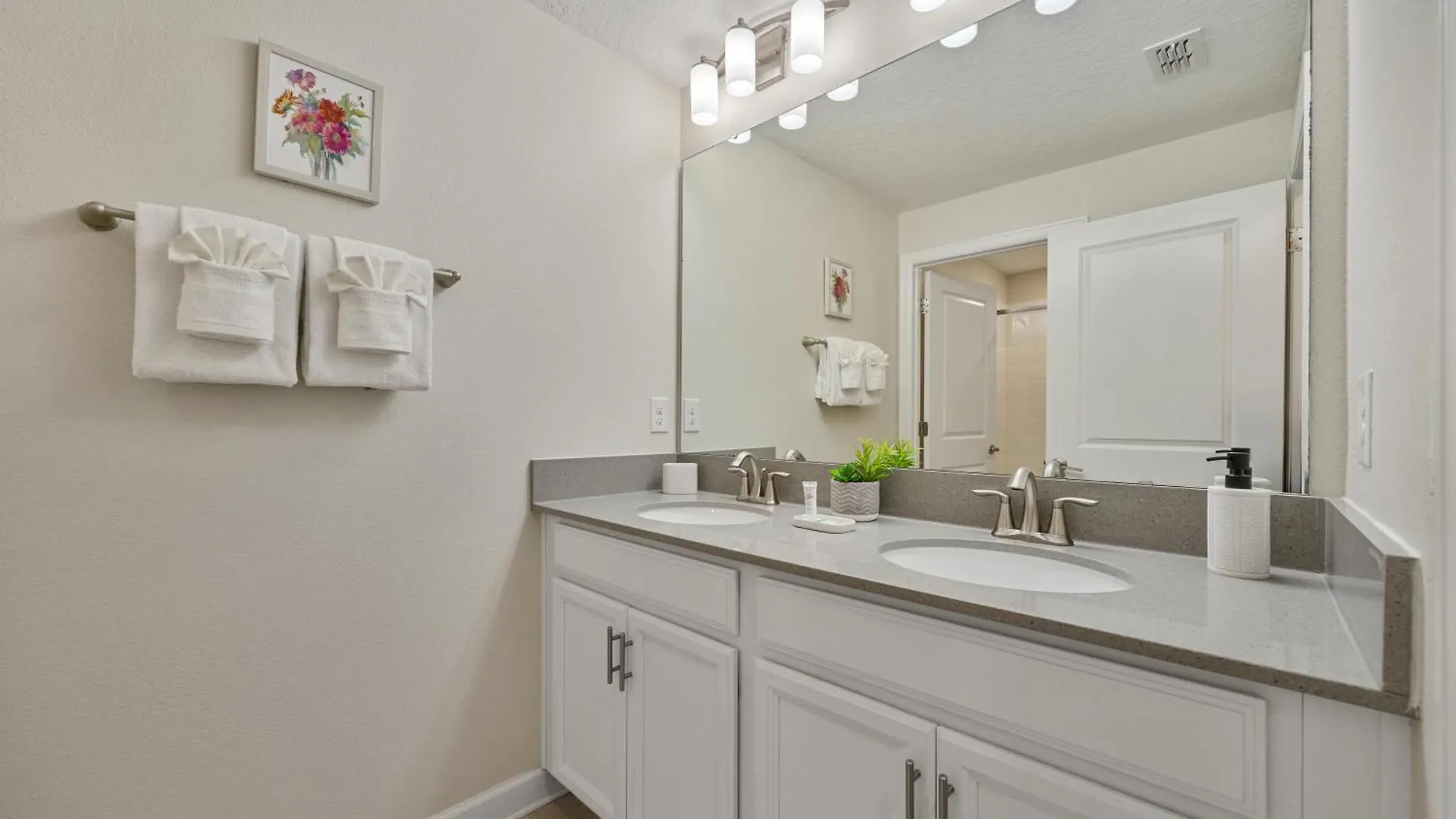 Renewed Luxury Townhouse With Private Pool Vakantiehuis Kissimmee