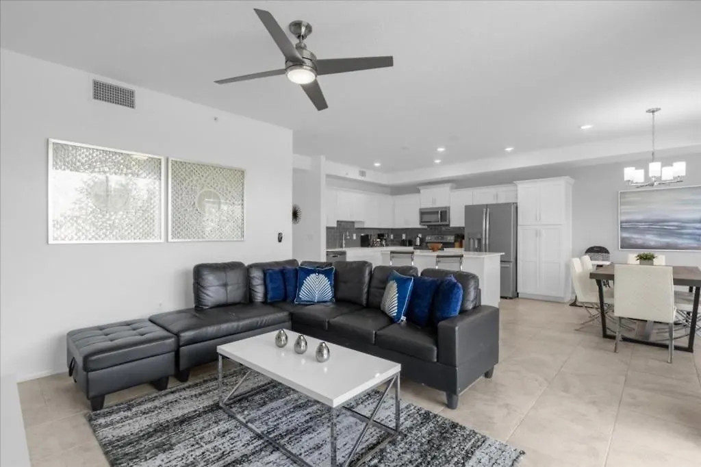2 Bedrooms- 2 Bathrooms- Storey 4751-207 Ct קיסימי