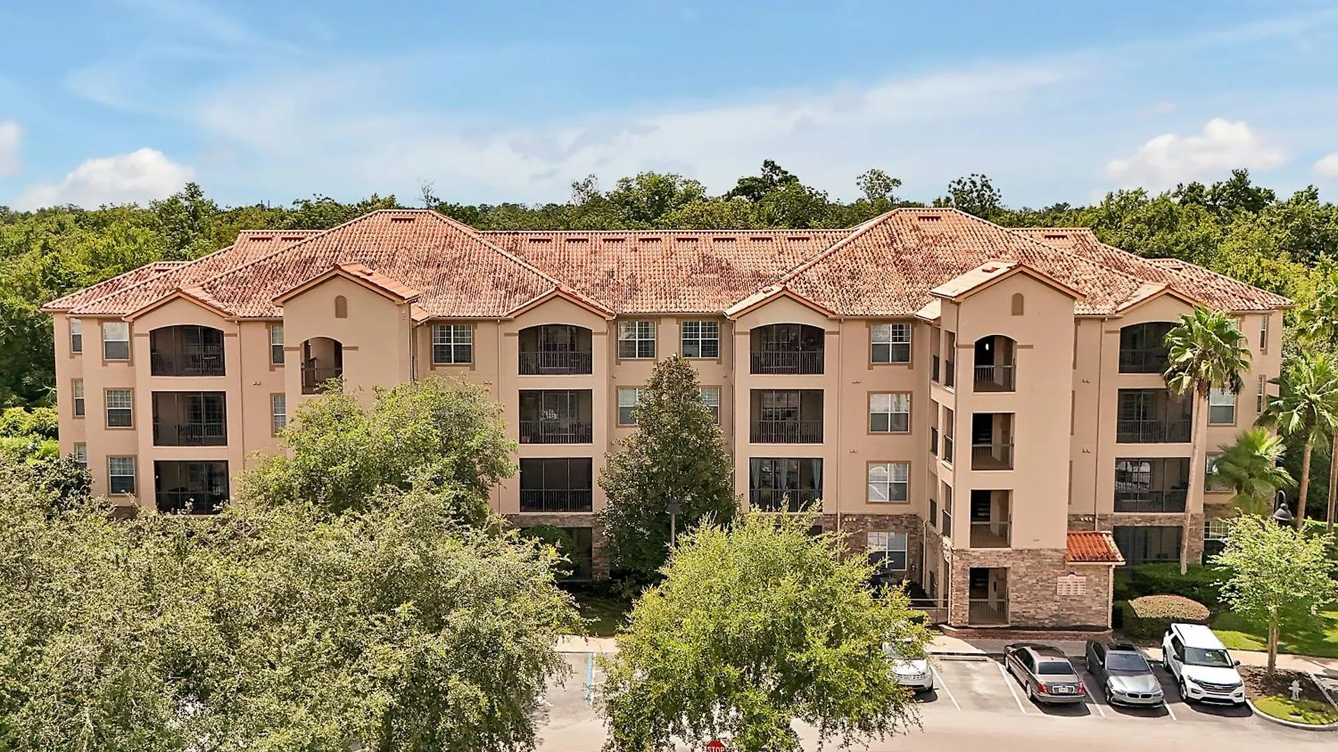 Awesome Mediterranean Resort! 15 Minutes To Apartment
