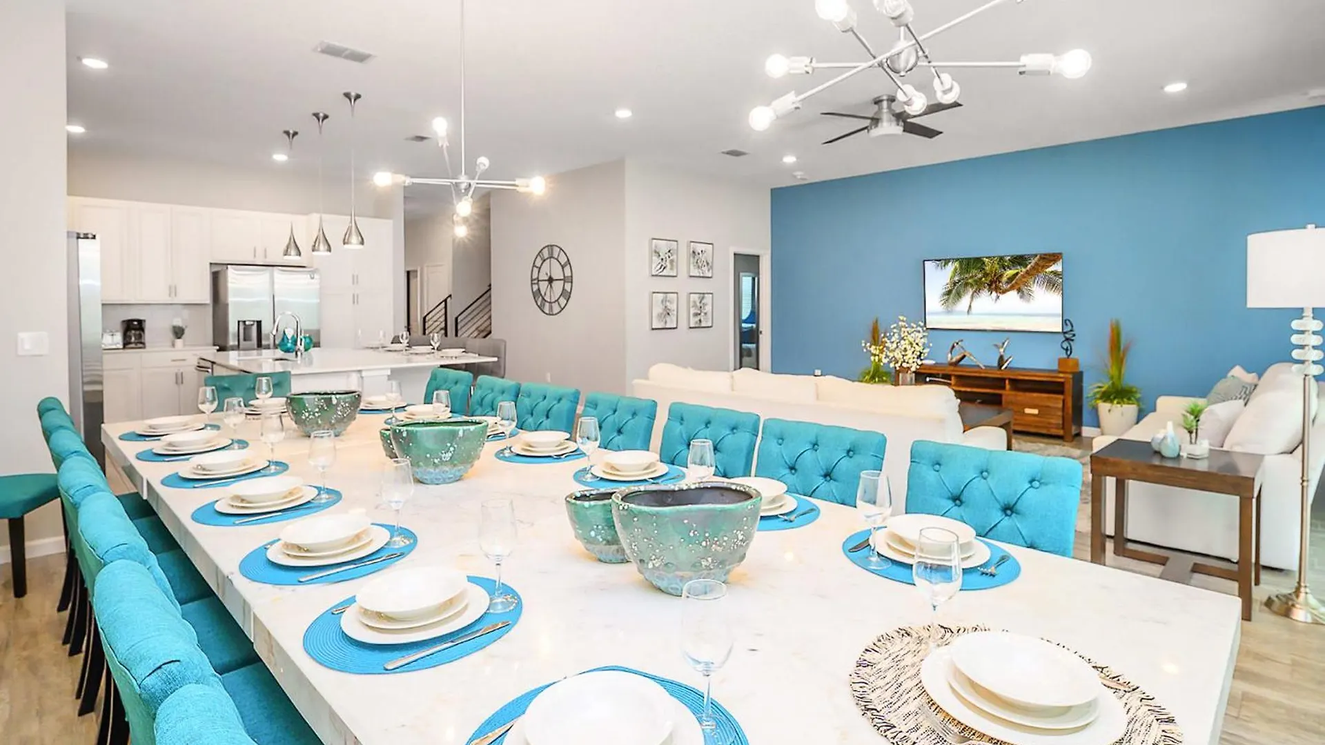 Дом отдыха Sleeps 26 - With Private Pool Hot Tub Games & Cinema *