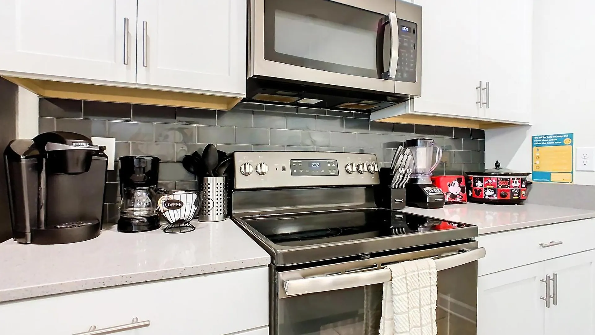 5br Townhouse Near Pool Kissimmee