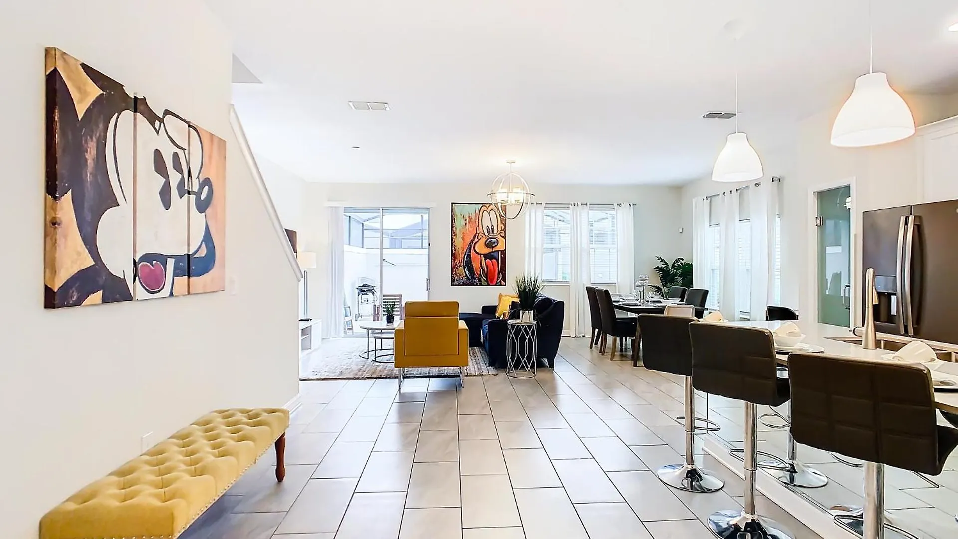 5br Townhouse Near Pool *