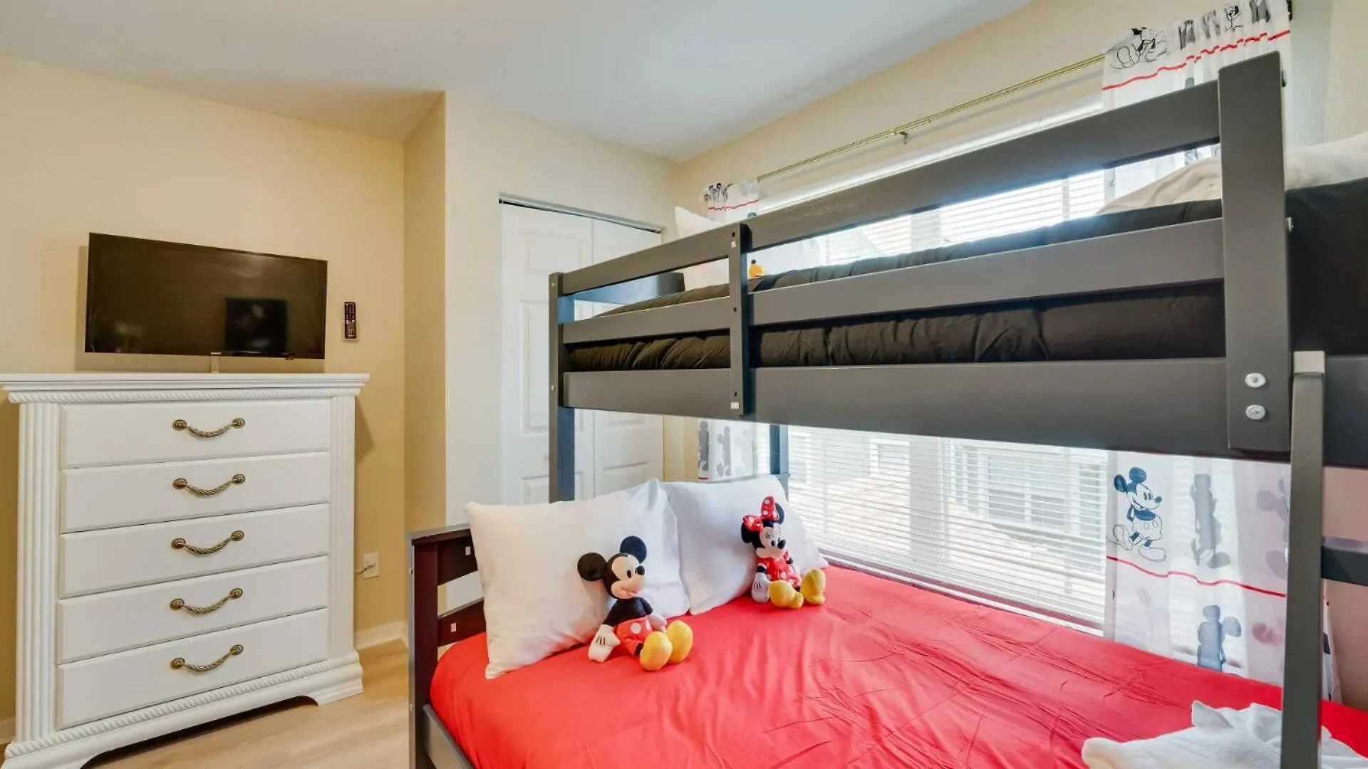 Haven Beautiful 3 Bedroom Th In Gated Community * 基西米