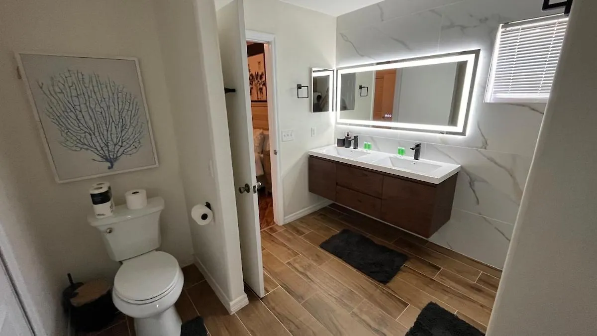 New 15min Drive And Airport - Parks Kingbed Pets Apartment