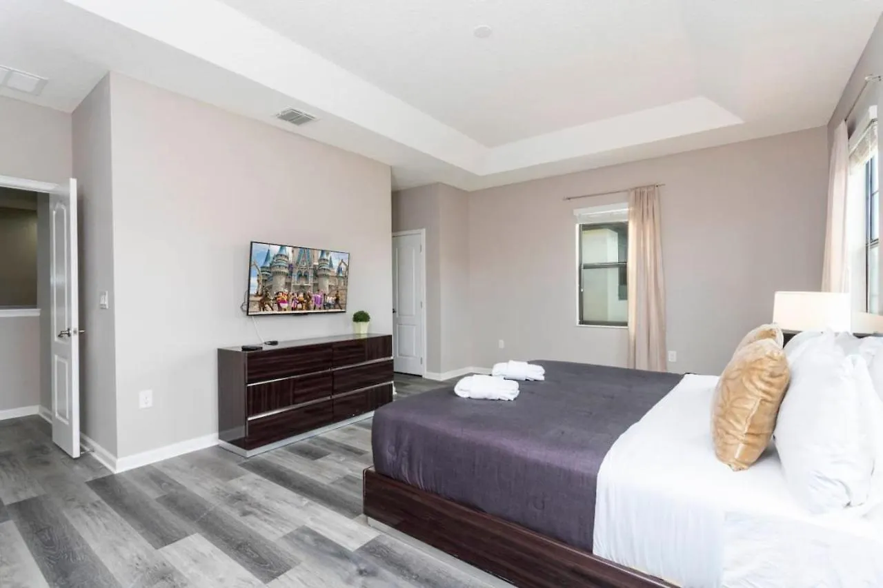 Renovated House In Near Kissimmee